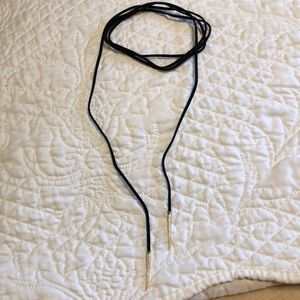 Kendra Scott Pierce Choker Necklace in Gold